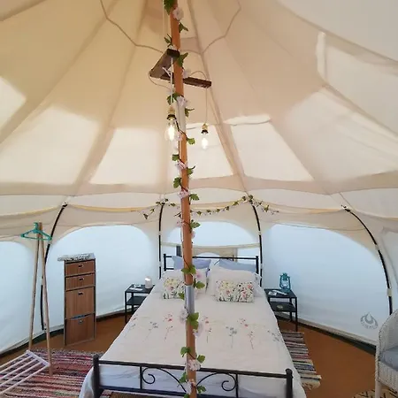 Glamping La Petite Lande Luxury tent *